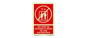 En Caso de Incendio o Sismo No Use Ascensores C